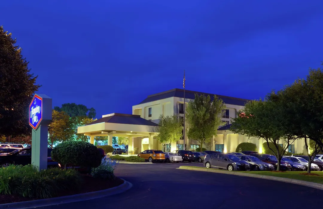 Hampton Inn Rockford-1